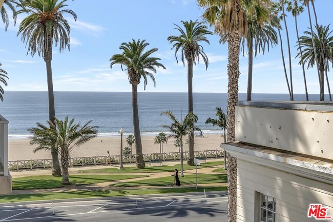 Foto del edificio - 101 California Ave