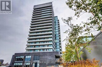 Building Photo - 20 Minowan Miikan Ln