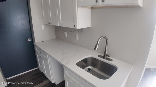 Building Photo - 1513 Vine St