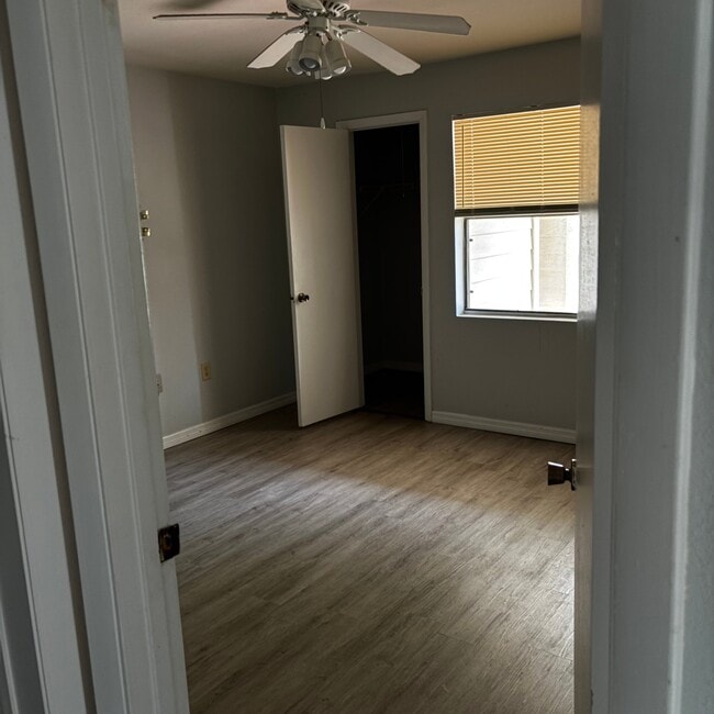 Foto del edificio - 3036 Parkway Blvd