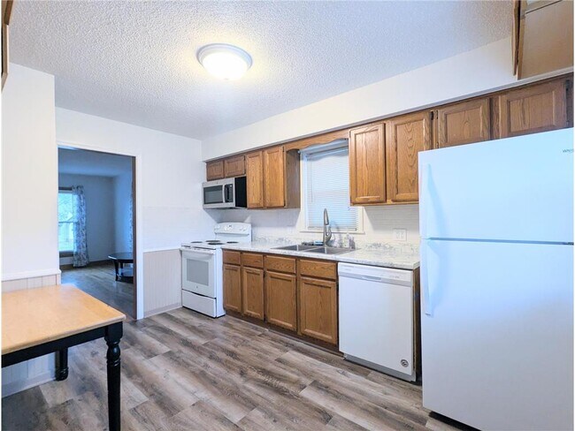 Foto del edificio - 1618 Beech St