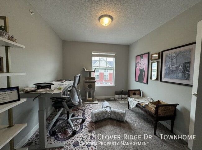 Foto del edificio - 3137 Clover Ridge Dr