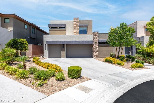 Building Photo - 10334 Jade Gardens Dr