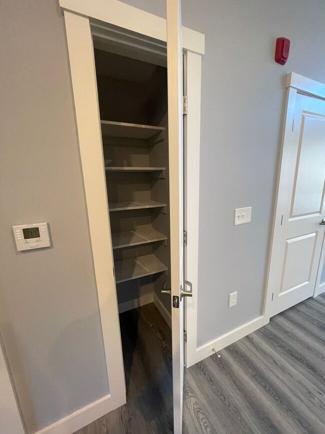 Interior Photo - Pointe Northwest - Pointe Place Development