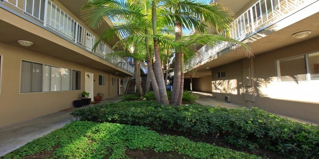 Foto del edificio - 800 Meyer Lane