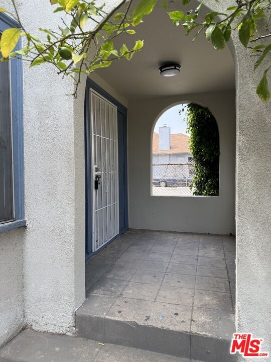 Foto del edificio - 1444 W 25th St