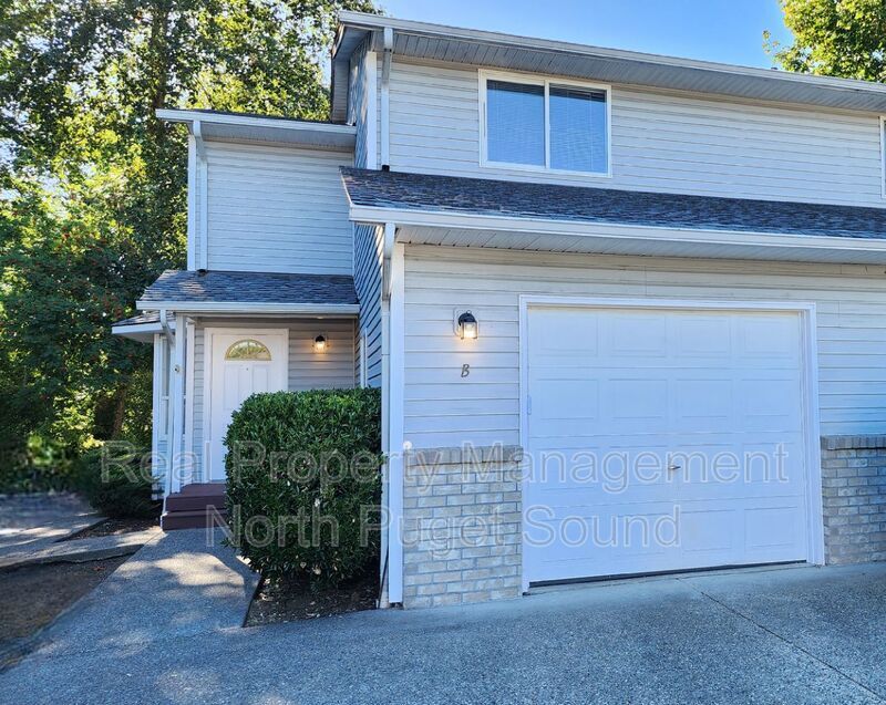 8718 57th Dr NE Unit B, Marysville, WA 98270 Condo for Rent in