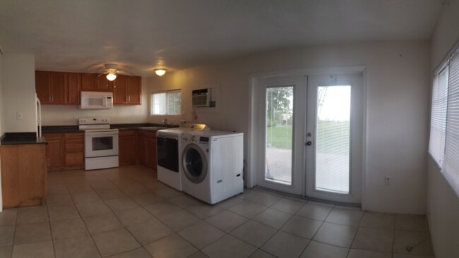 Foto del edificio - 1120 Northshore Dr