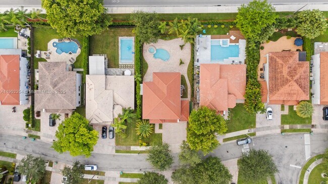 Foto del edificio - 6358 NW 113th Pl