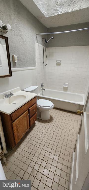 Foto del edificio - 7139 Greenwood Ave