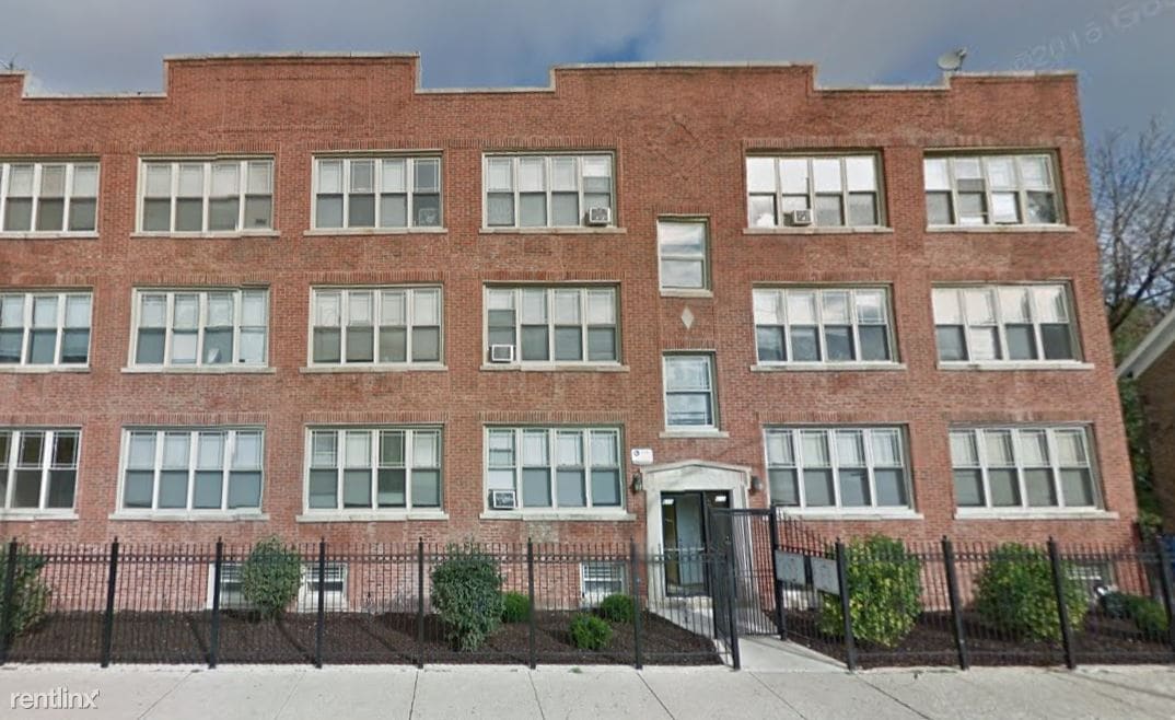 Primary Photo - 600 E Marquette Rd