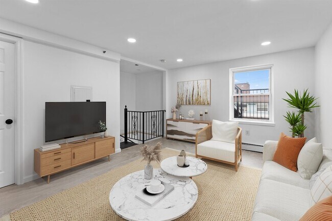 Foto del edificio - 640 38th St