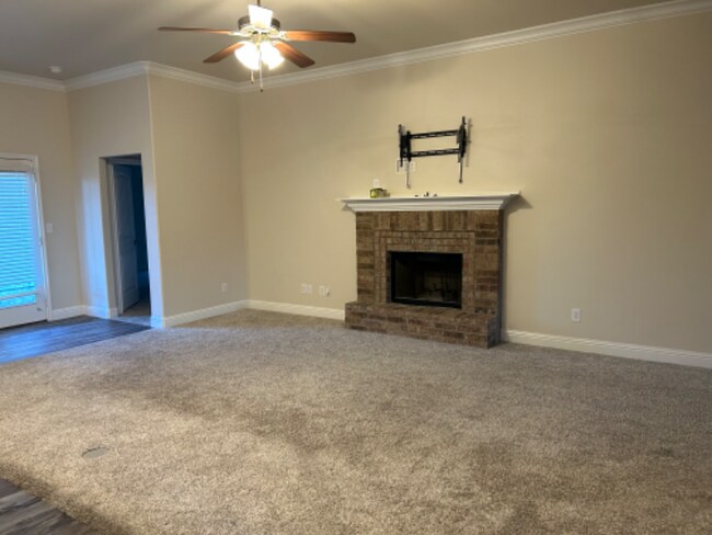 Foto del edificio - 800 E 92nd St