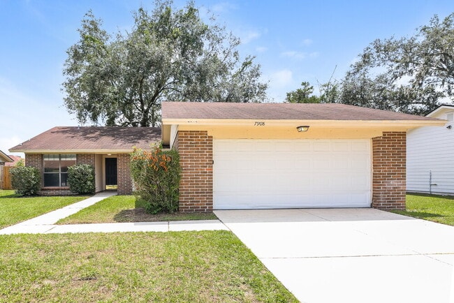 Building Photo - 7908 Gulf Rd S