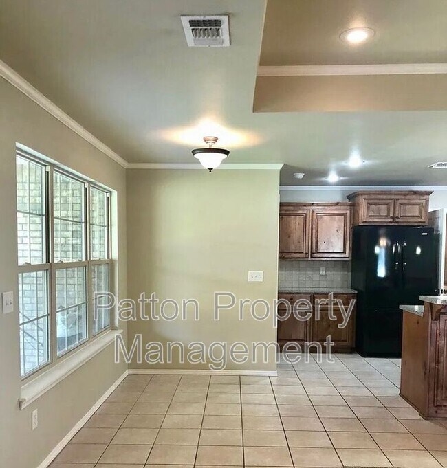 Foto del edificio - 6809 Nick St