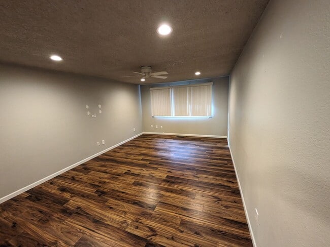 Foto del edificio - 6009 16th Ave SE