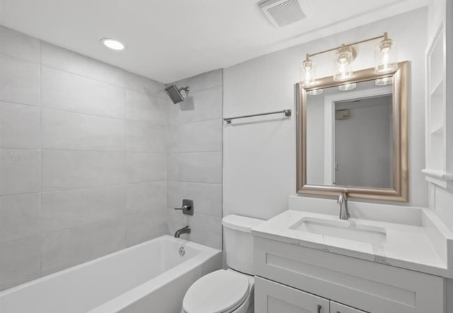 Foto del edificio - 6300 Flotilla Dr