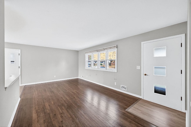 Foto del edificio - 3953 Arthur St NE