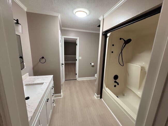 Foto del edificio - 246 Park Rd SW