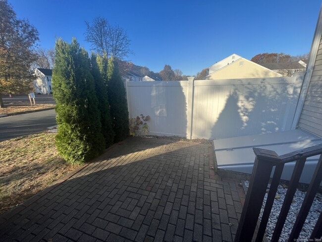 Foto del edificio - 2 Allspice Ln