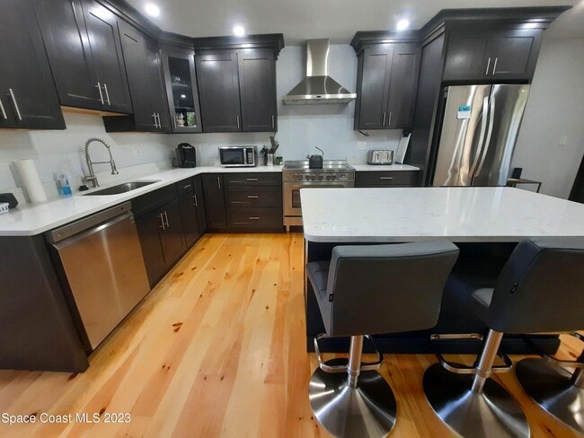 Building Photo - 362 Aquarina Blvd