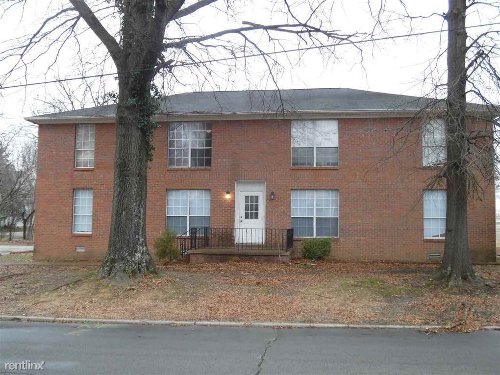 Primary Photo - 2 br, 1 bath 4plex - 2090 South 2nd Street C