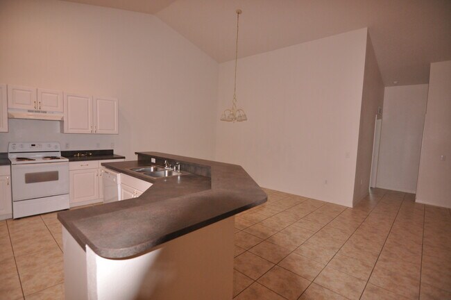 Building Photo - 6745 Dairy Rd