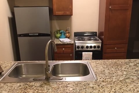 Foto principal - 5720 S Alameda St