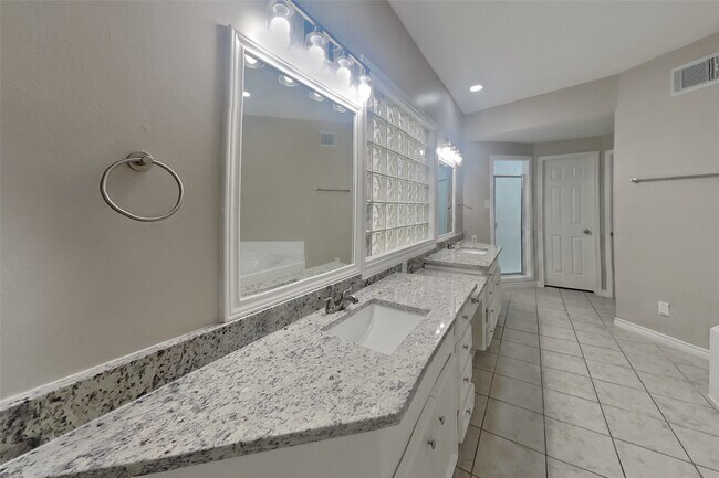 Foto del edificio - 14519 Sandalfoot St