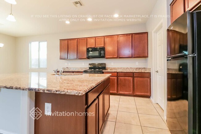 Foto del edificio - 10229 W Marguerite Ave