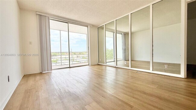 Foto del edificio - 1830 Dixieana St