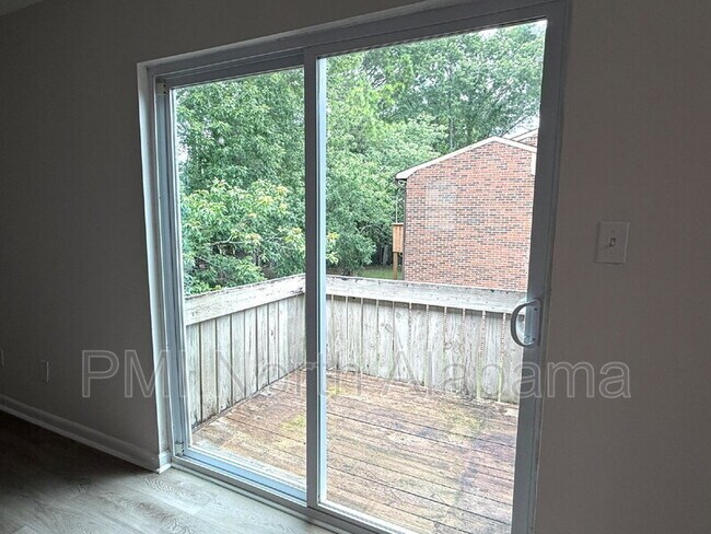 Foto del edificio - 4916 Cotton Row NW