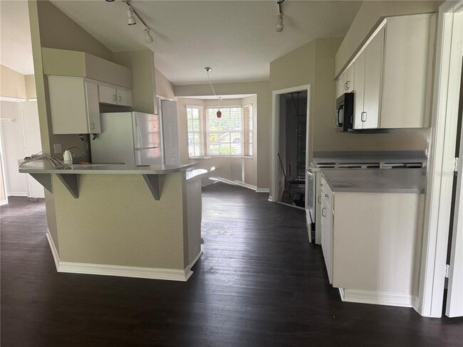 Building Photo - 2672 Pine Brush Dr