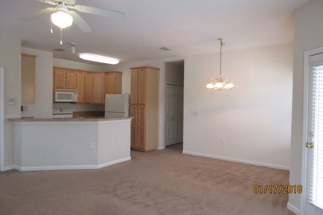 Building Photo - 7151 Deerfoot Point Cir