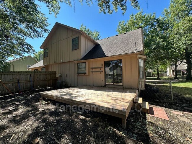 Foto del edificio - 11747 Oakmont St