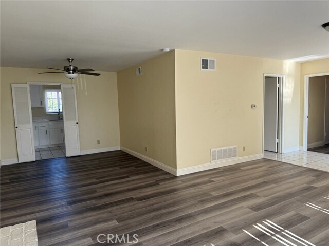 Foto del edificio - 4609 Sepulveda Blvd