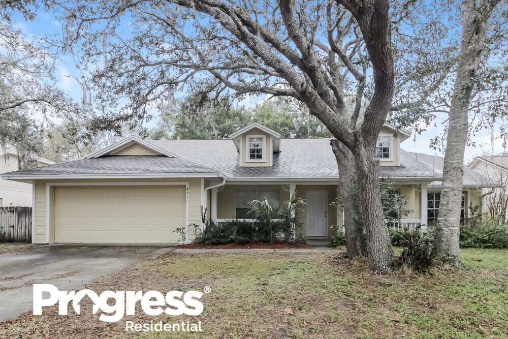 Primary Photo - 4511 Wyndcliff Cir