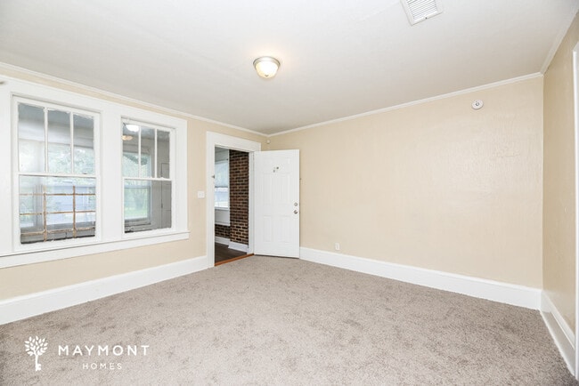 Foto del edificio - 3451 Glen St