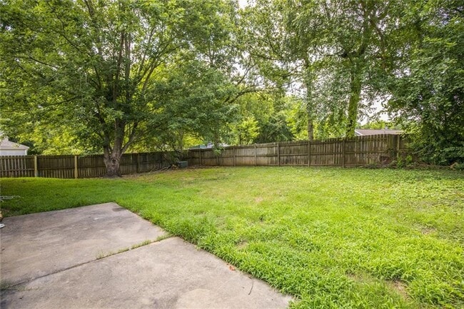 Foto del edificio - 3061 W Wildflower St