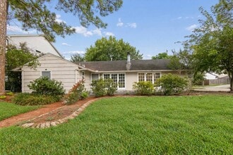 Building Photo - 5341 Pagewood Ln