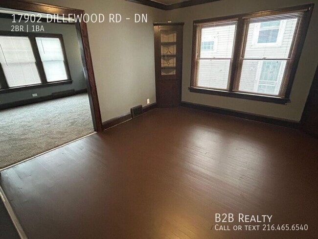 Building Photo - 17902 Dillewood Rd