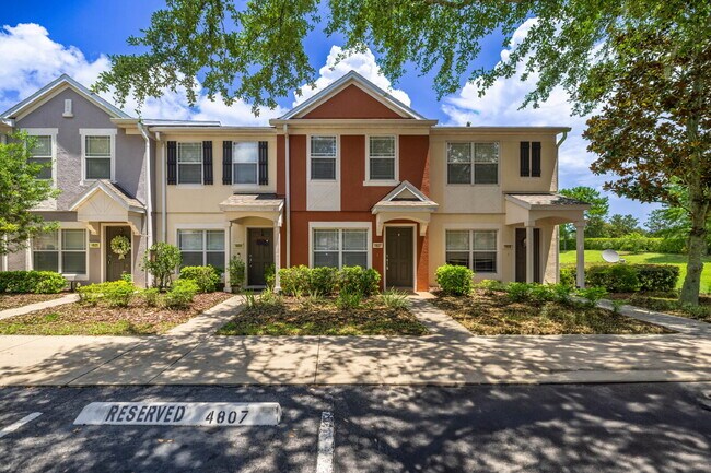 Building Photo - **  MAINTENANCE FREE TOWNHOME **2 BD 2.5 BATH