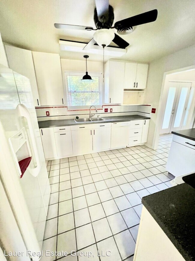 Building Photo - 4 br, 2 bath House - 2814 Vann Circle