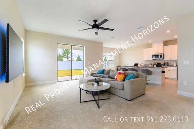 Foto del edificio - 14418 Crimson Ave