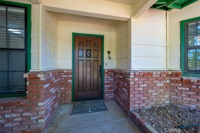 Building Photo - 836 Casals Dr