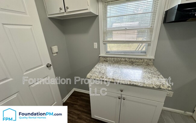 Foto del edificio - 4581 Boyce Rd