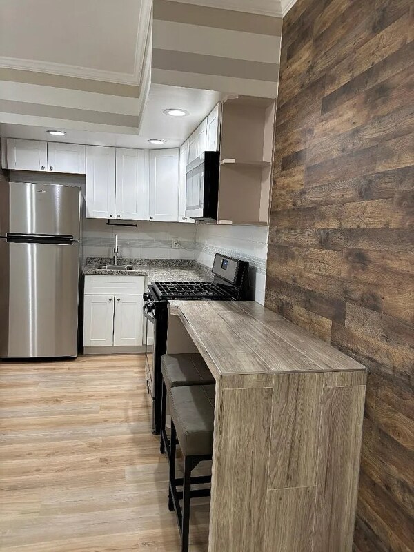 Foto del edificio - 5-7 Royalton Pl
