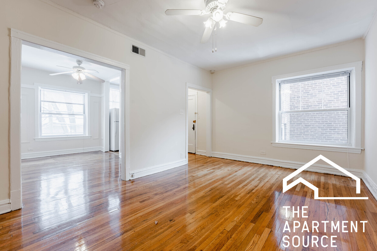 Foto principal - 3522 N Broadway St