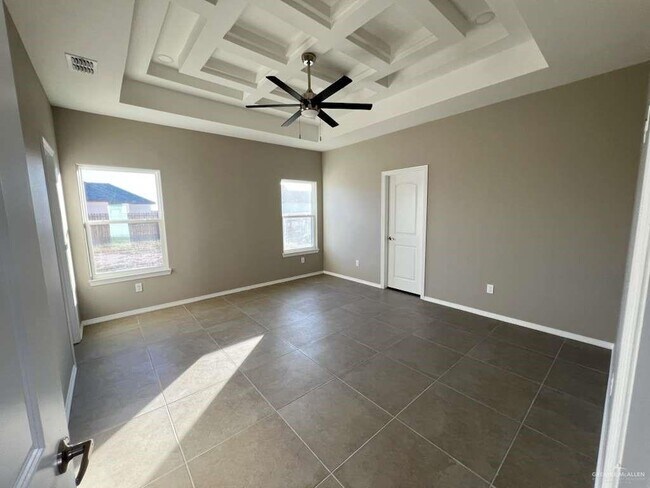 Building Photo - 11 N 37th St