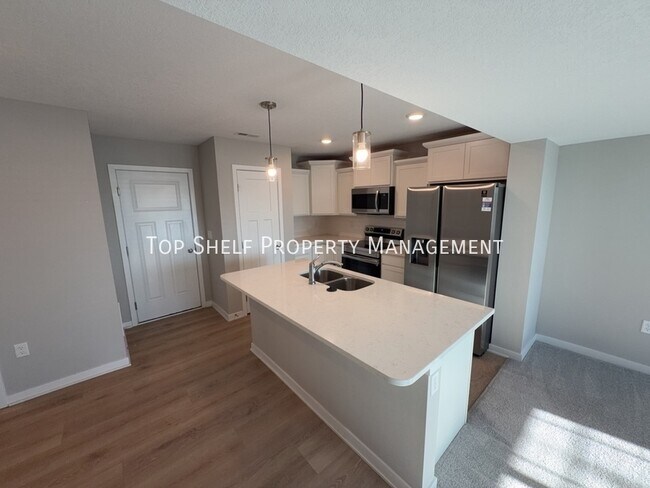 Foto del edificio - 5711 NE Lowell Ln